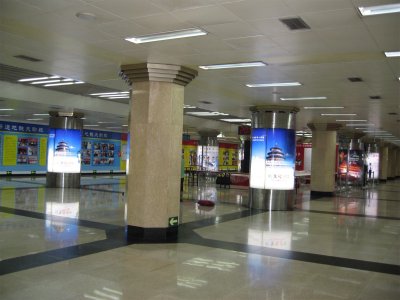 包柱旋转广告灯箱 包柱旋转广告灯箱制造安装 北京一块八科技